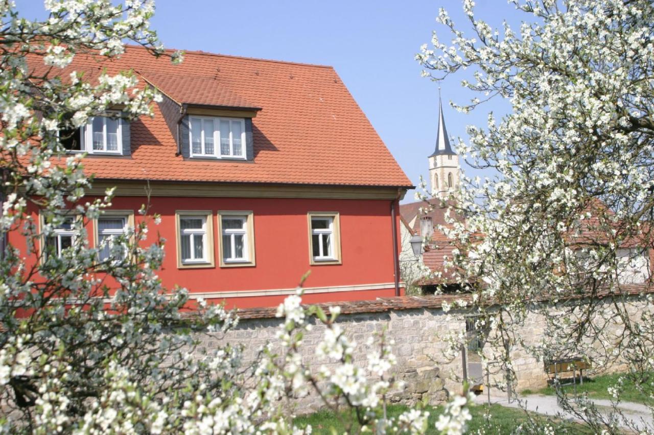 Biobausewein Wein Hotel Leben Iphofen Bagian luar foto